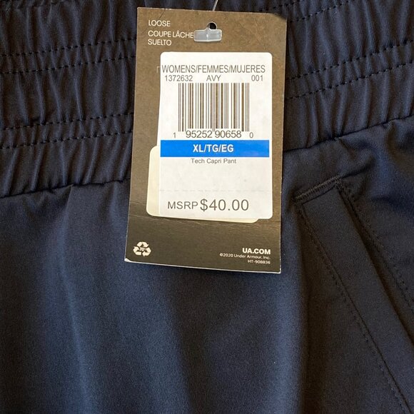 Under Armour Tech Capri Pants Heatgear Loose Fit Women's XL Black/Gray NWT - Picture 3 of 7